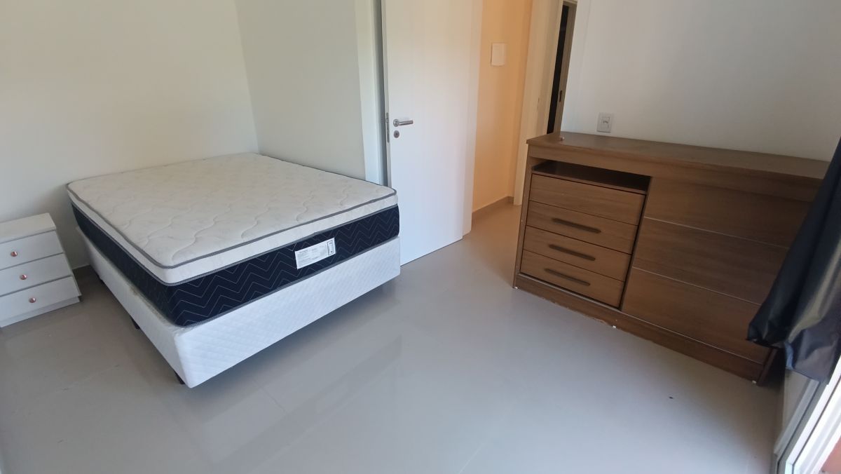 Casa Geminada Semimobiliada - Vila Suzana