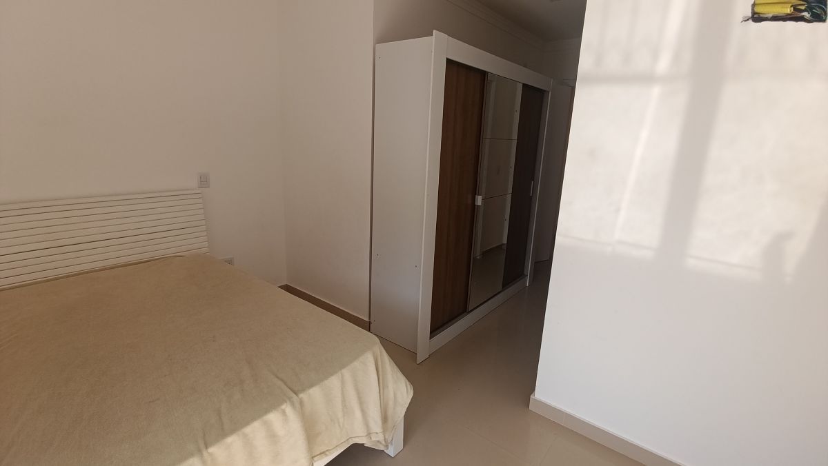 Casa Geminada Semimobiliada - Vila Suzana