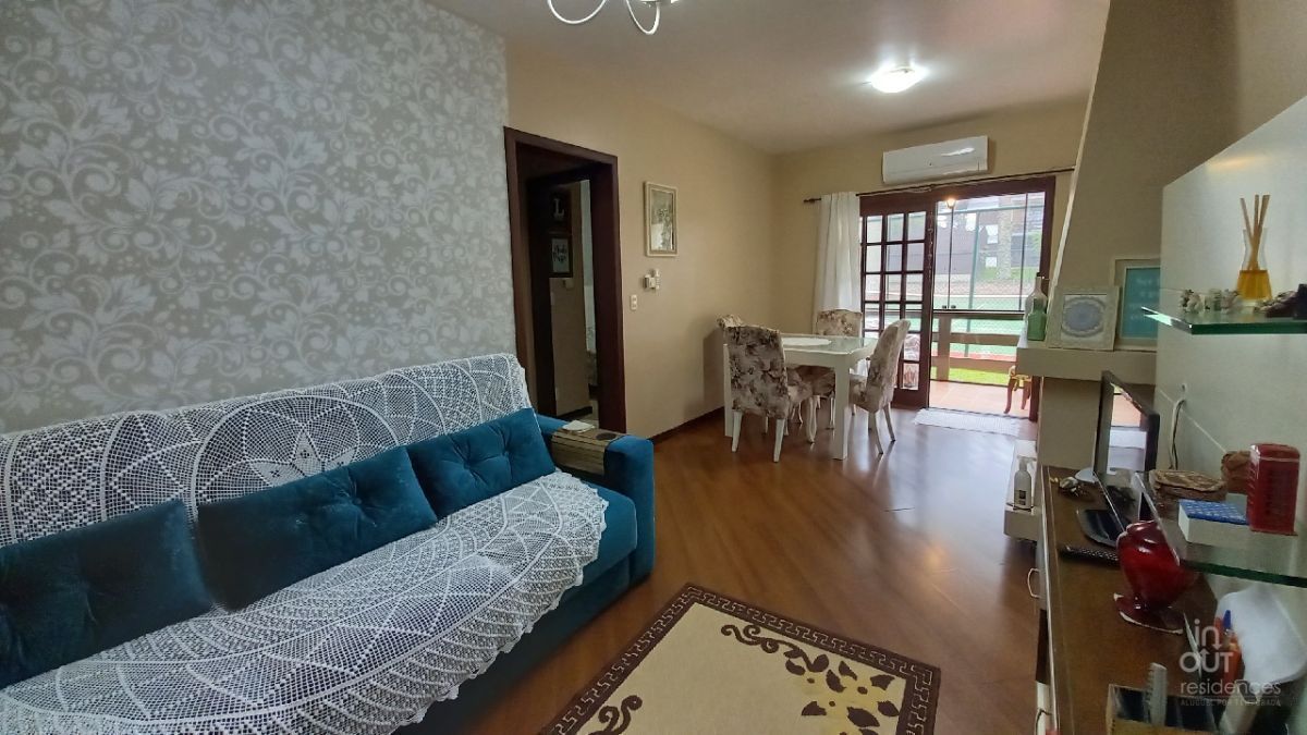 2 Dormitórios em condomínio com piscina no Lago Negro