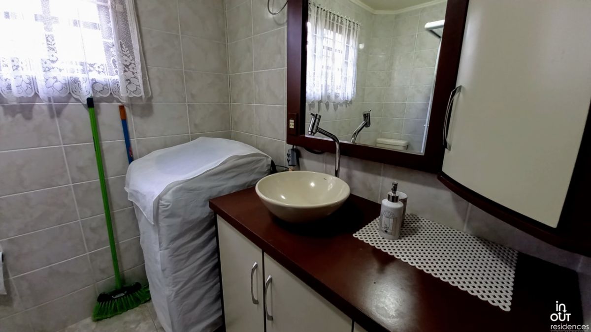 2 Dormitórios em condomínio com piscina no Lago Negro