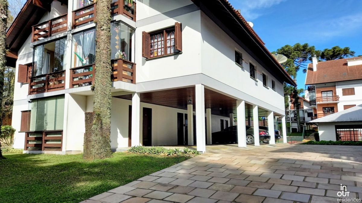 2 Dormitórios em condomínio com piscina no Lago Negro