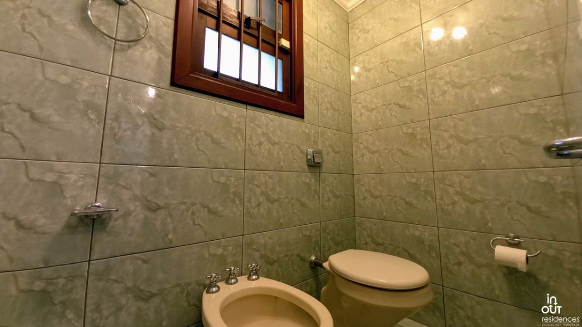 Encantadora casa 3 Dormitórios no Centro de Canela