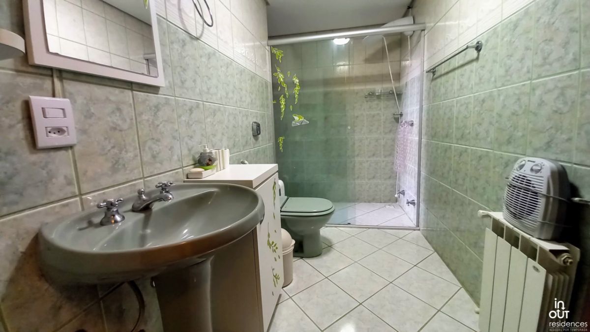 Encantadora casa 3 Dormitórios no Centro de Canela