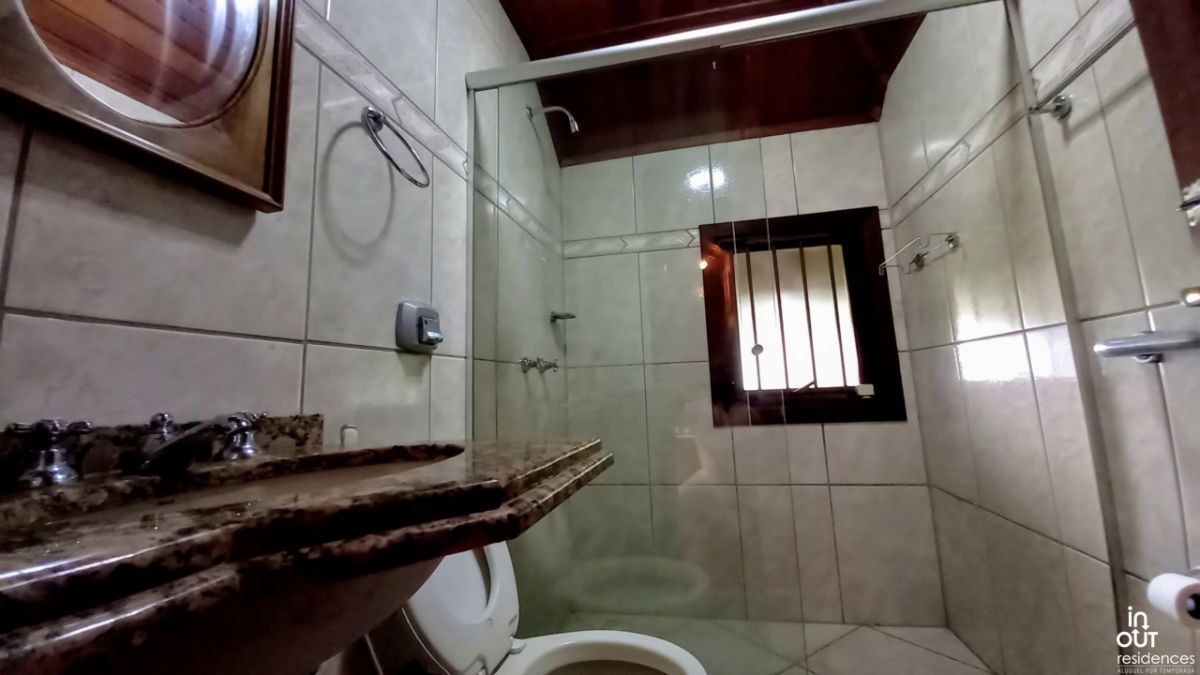 Encantadora casa 3 Dormitórios no Centro de Canela