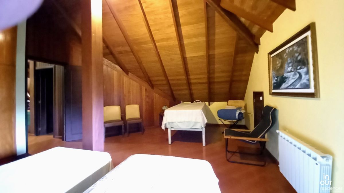 Encantadora casa 3 Dormitórios no Centro de Canela