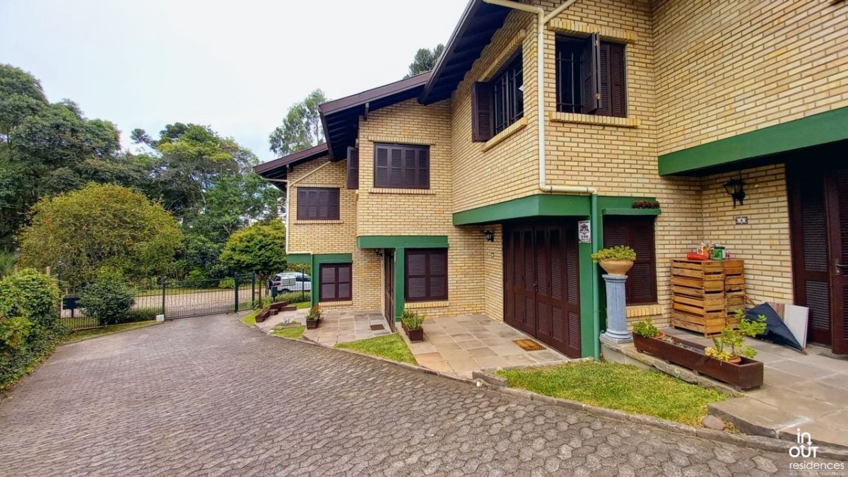 Casa em Condomínio na Vila Suzana