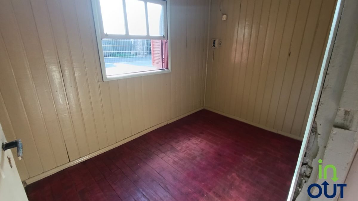 Casa de madeira com 3 quartos em Gramado.