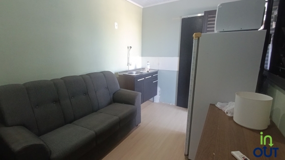 Kitnet mobiliado em Canela