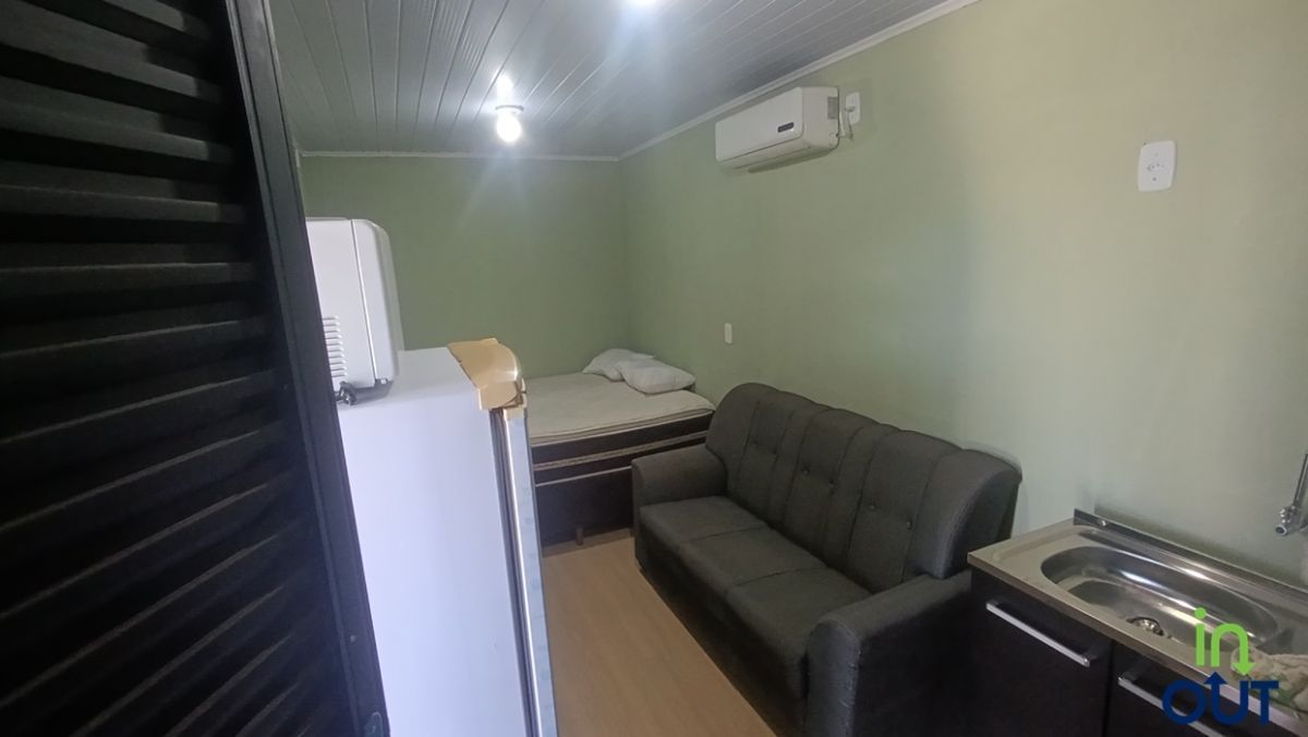 Kitnet mobiliado em Canela