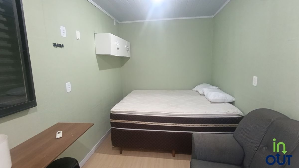 Kitnet mobiliado em Canela