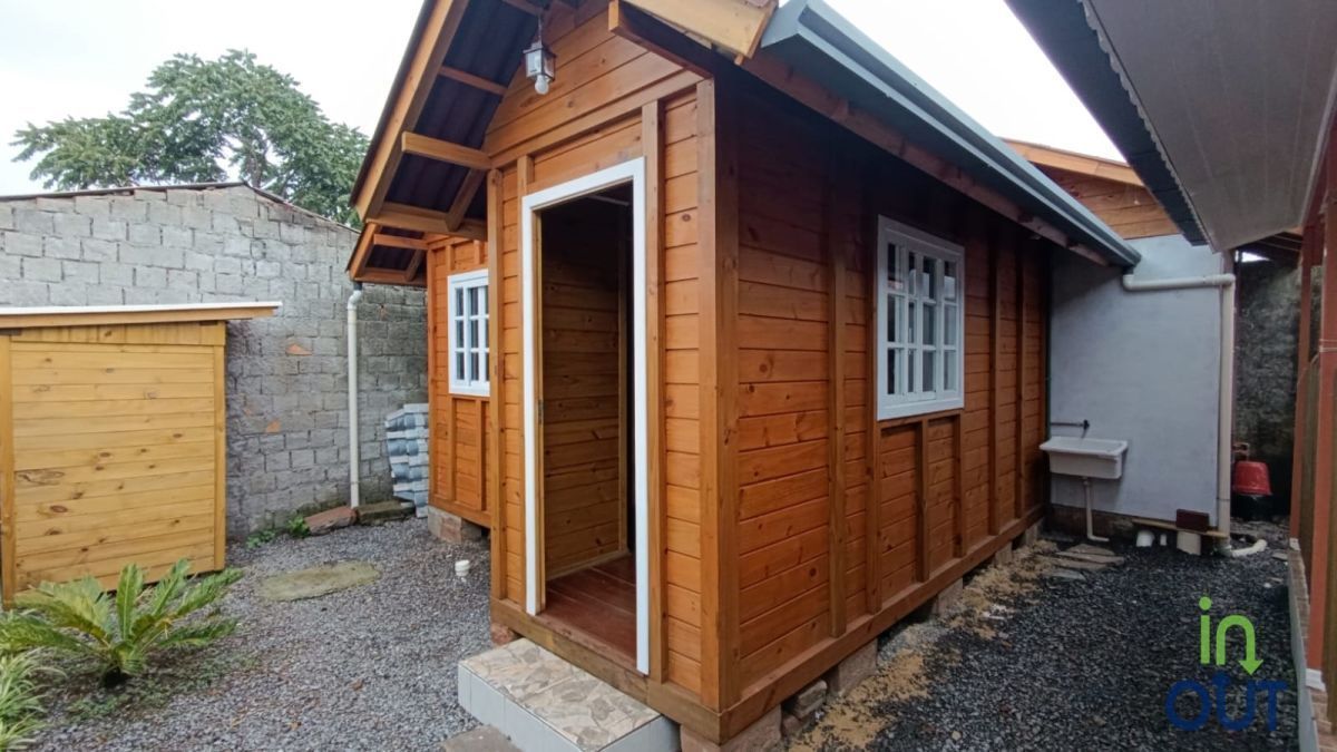 Casa com 2 quartos no bairro Floresta