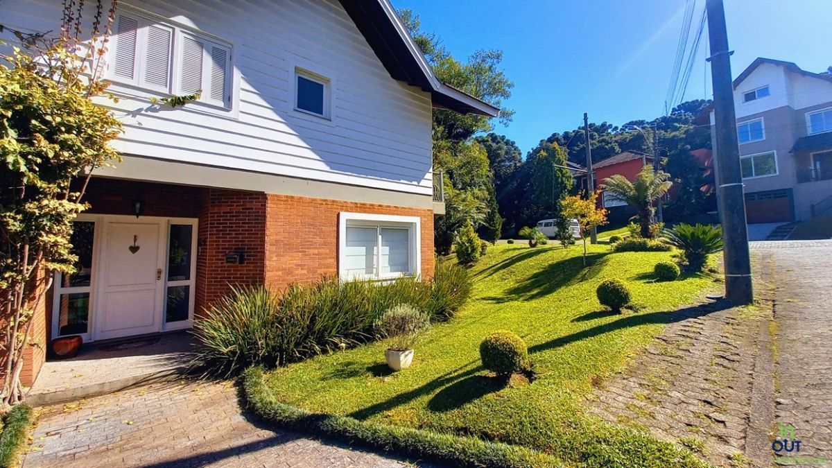 Casa 3 Dormitórios com suíte no Quinta da Serra