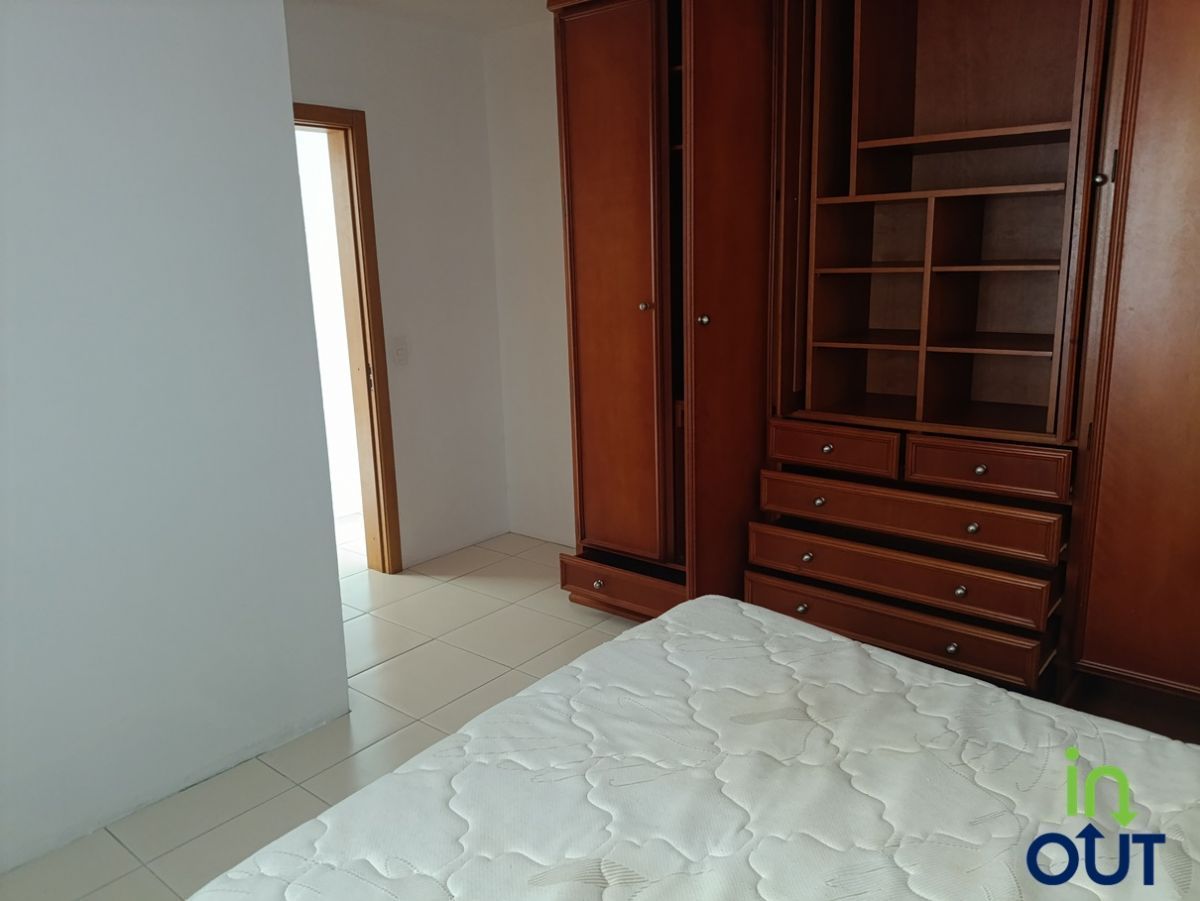 Apartamento térreo mobiliado com 2 quartos