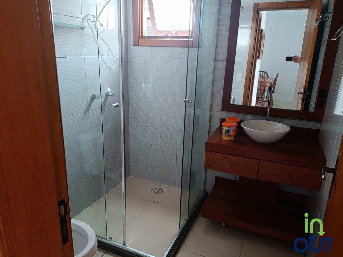 Apartamento térreo mobiliado com 2 quartos