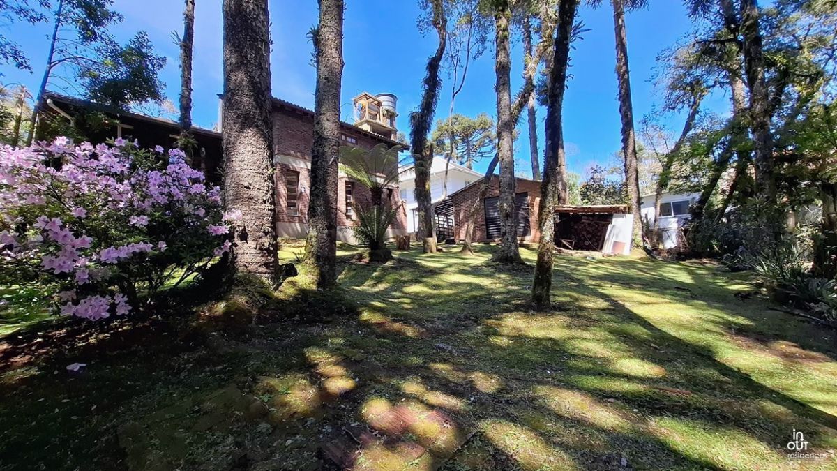 Belíssima  Casa 3 Dormitórios na Vila Suzana em Canela