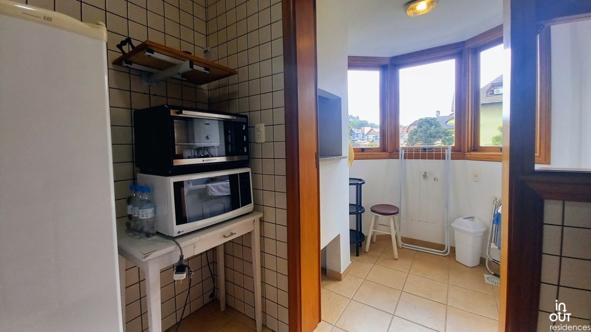 Apt. 2 Dormitórios com suite na Borges de Medeiros em Gramado