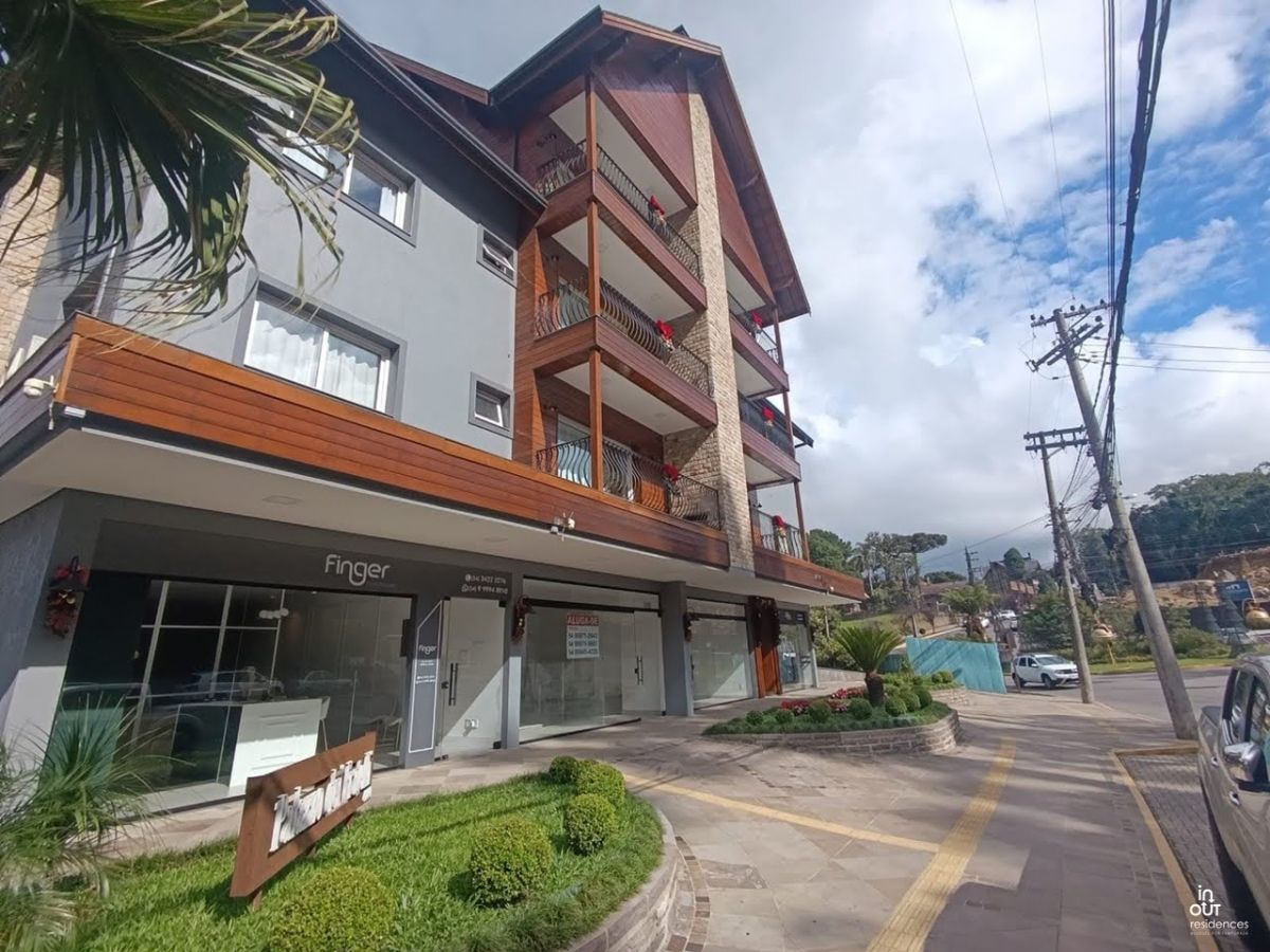 Sala comercial recém construída na Av Borges de Medeiros Gramado
