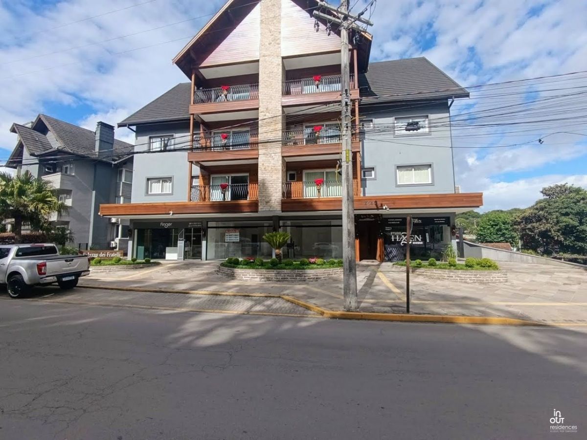 Sala comercial recém construída na Av Borges de Medeiros Gramado