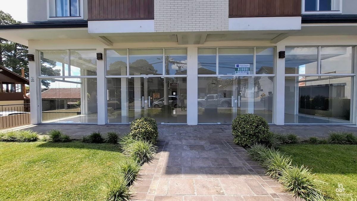 Grande sala comercial no bairro Avenida Central