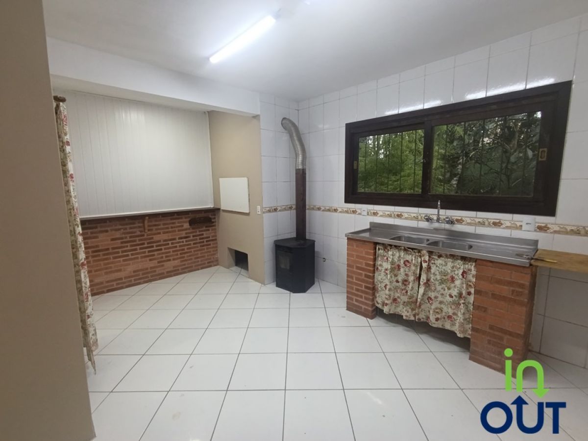 Apartamento em Gramado com 3 quartos, localização Central e Tranquila