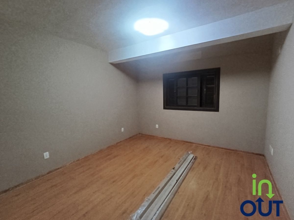 Apartamento em Gramado com 3 quartos, localização Central e Tranquila