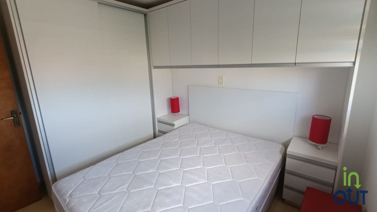 Apartamento com 2 quartos no bairro Dutra